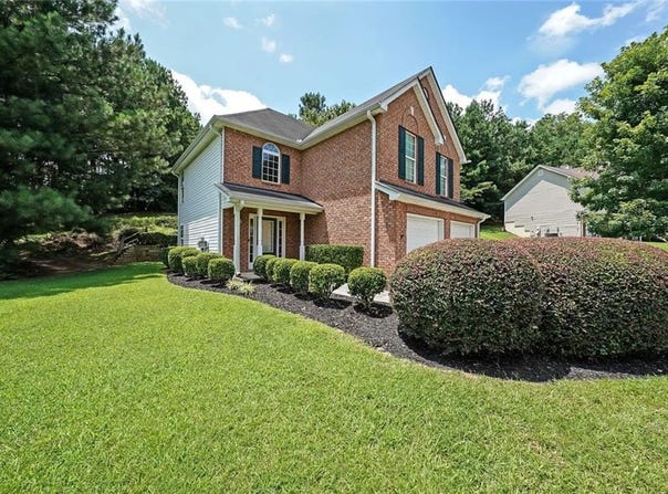 1221 Oak Knoll Court, Lithonia, GA 30058
