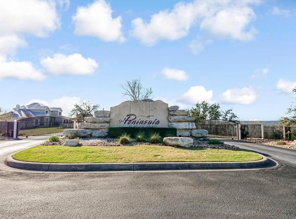 1281 Mystic PKWY, Spring Branch, TX 78070