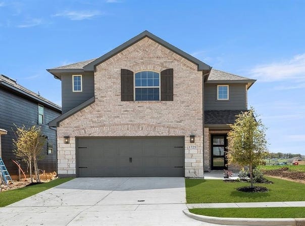 1725 Edgeway Drive, Aubrey, TX 76227