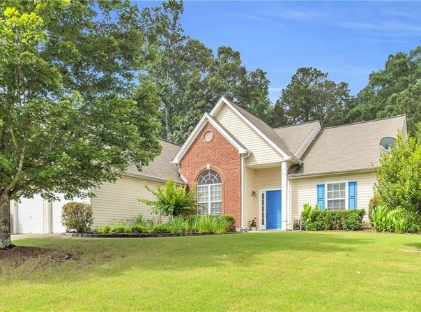 1530 Brisbane Drive, Dacula, GA 30019