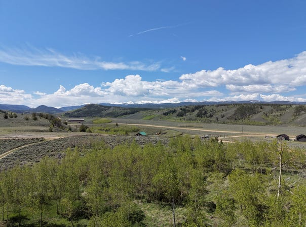 211 Rainbow River Dr, Jelm, CO 82063