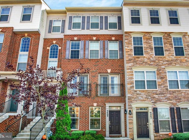 9409 GEATON PARK PLACE, LANHAM, MD 20706