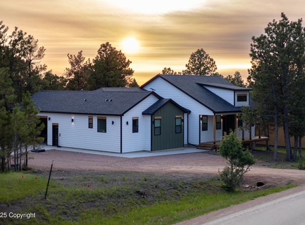 199 Pine Haven Rd -, Pine Haven, WY 82721