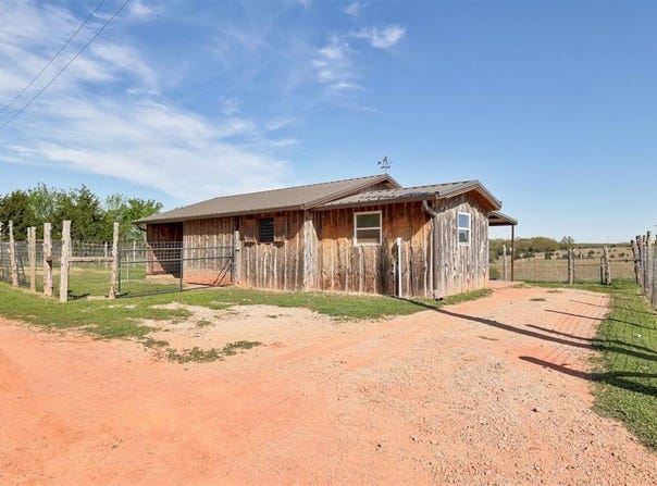 Cherokee Lane, Meridian, OK 73058