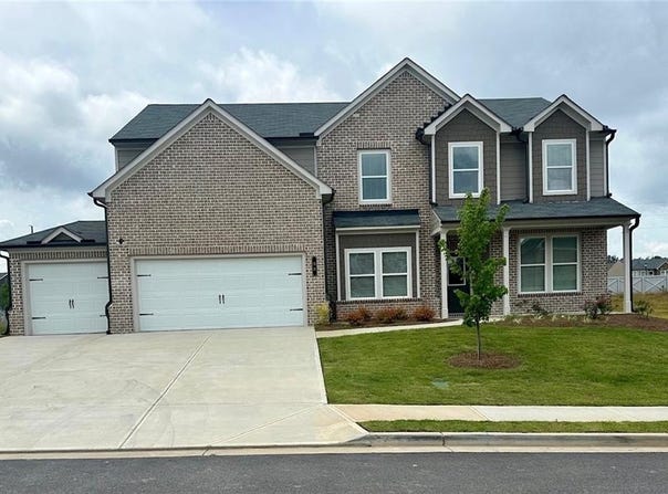 98 Longhorn Way, Auburn, GA 30011