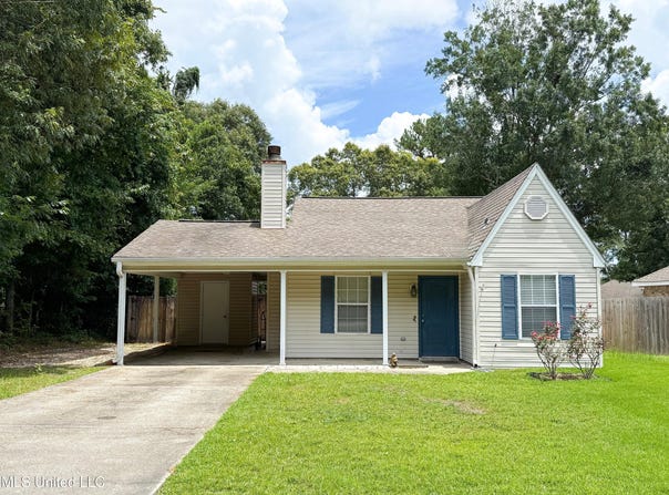999 Hamakua Street, Diamondhead, MS 39525