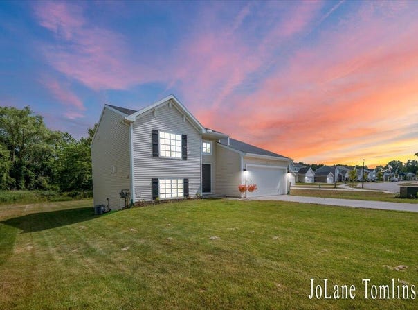 6353 Vine Leaf Drive, Allendale, MI 49401