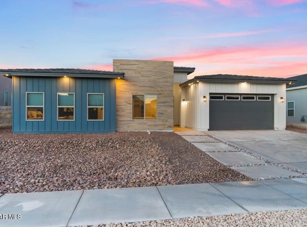 3769 Cast Pl, El Paso, TX 79938