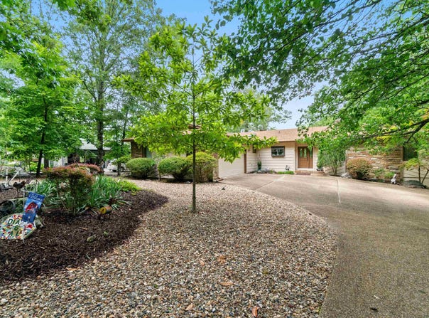 99 Murillo Way, Hot Springs Village, AR 71909