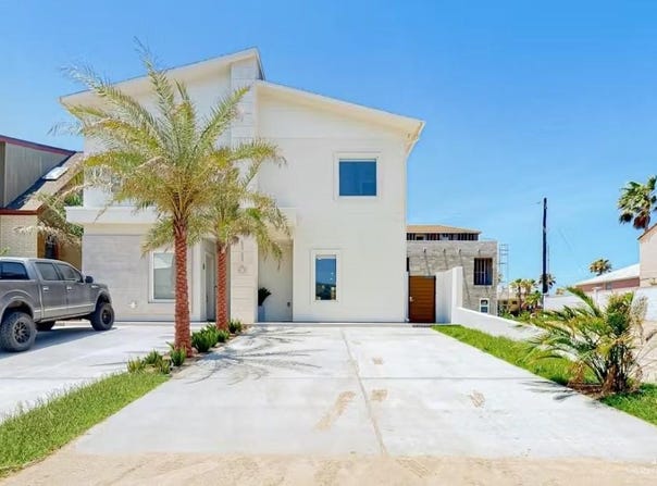 116a & 116b E Dolphin Street, South Padre Island, TX 78597