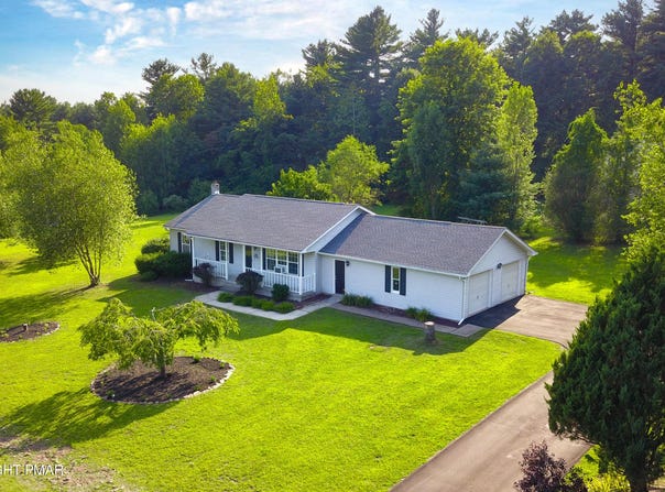2241 Reo Drive, Effort, PA 18330