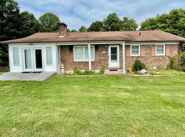 340 Edison Rd, Fancy Gap, VA 24328