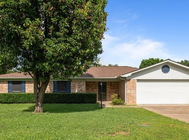 608 Craig Dr, PALESTINE, TX 75801