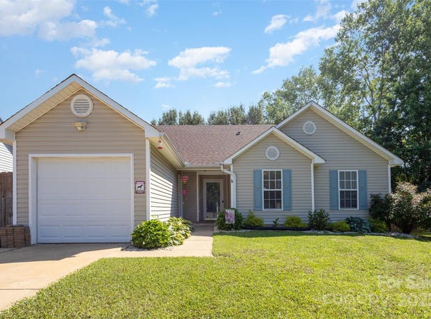 5804 Crosswinds Court, Indian Trail, NC 28079