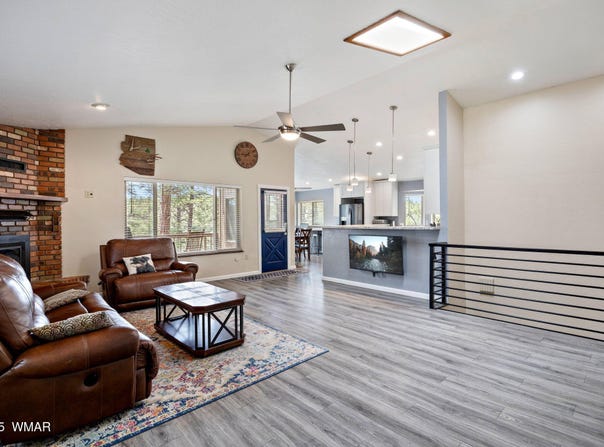 1080 N 47Th Drive, Show Low, AZ 85901