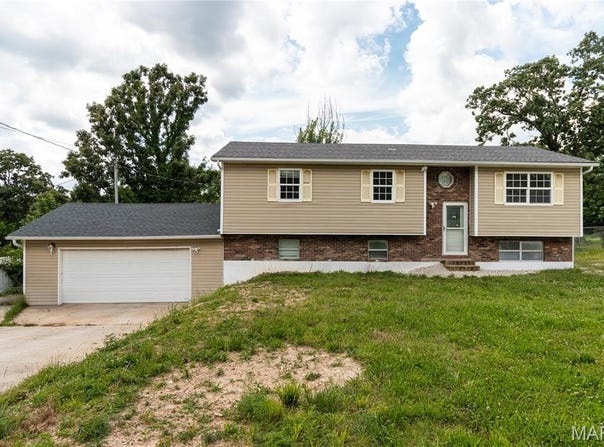 24235 Thames Lane, St Robert, MO 65584