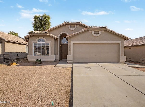 4961 E Holmes Avenue, Mesa, AZ 85206