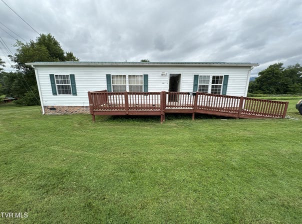 158 North Drive, Marion, VA 24354