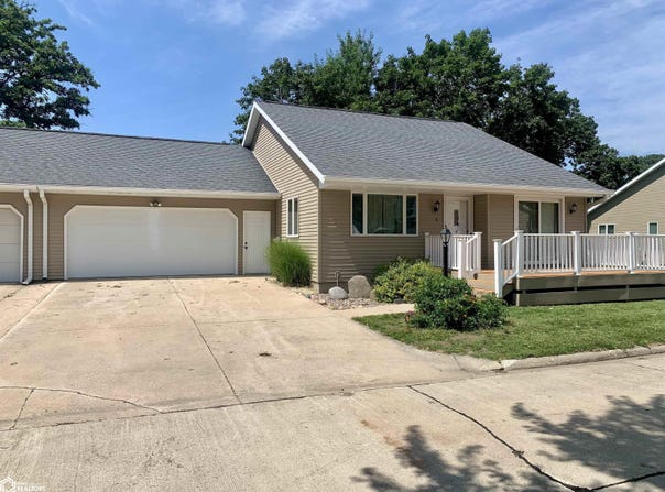 4 Park Place, Jefferson, IA 50129