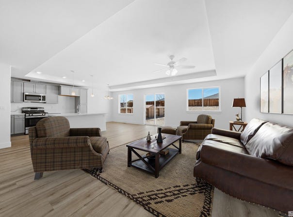 405 Yellow Brick Road, Battle Mountain, NV 89820