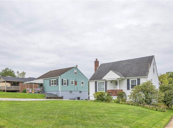 1824 Highland Ave, Irwin, PA 15642