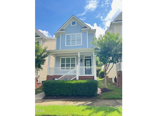 5013 Sunny Creek Lane, Apex, NC 27502