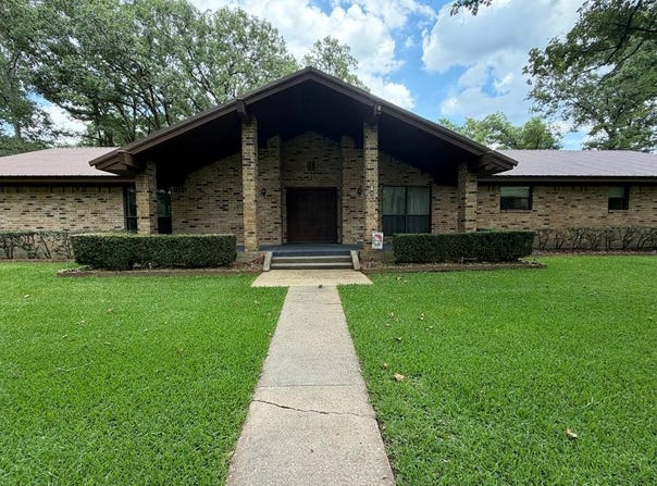 5356 ST HWY 7 E, Center, TX 75935