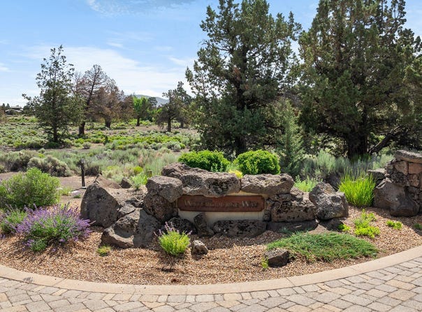 23078 Watercourse Way, Bend, OR 97701