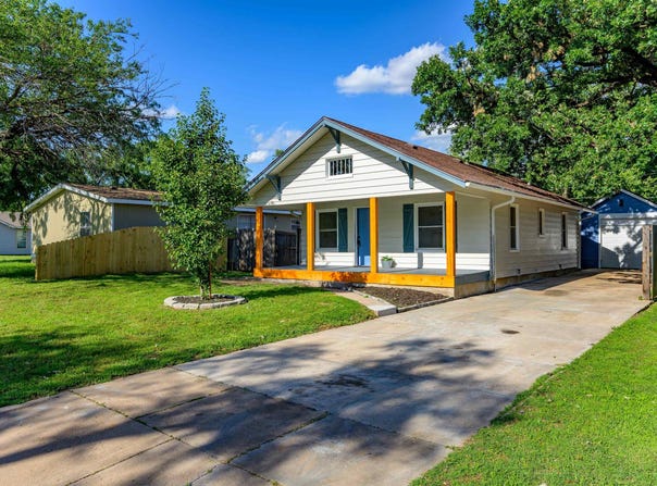 1808 S Euclid Ave, Wichita, KS 67213-3224