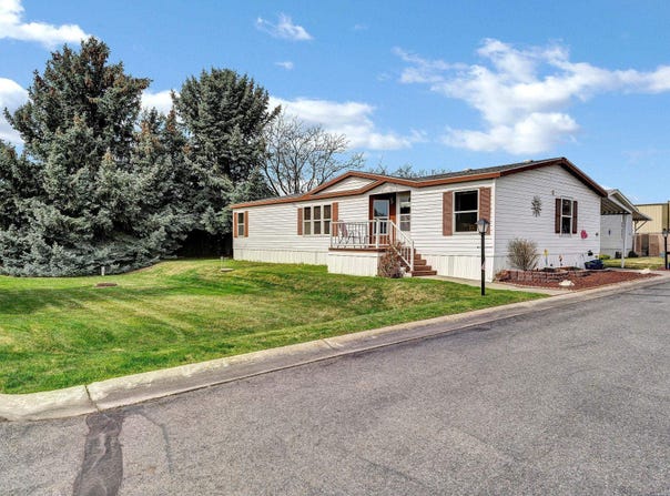 304 S Conklin Rd, Spokane Valley, WA 99037