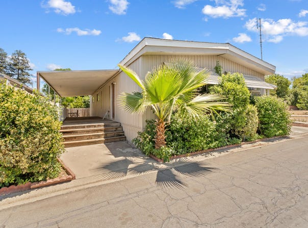5505 W Tulare Avenue, Visalia, CA 93277