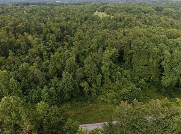 Virgil Cross Rd, Red Boiling Springs, TN 37150
