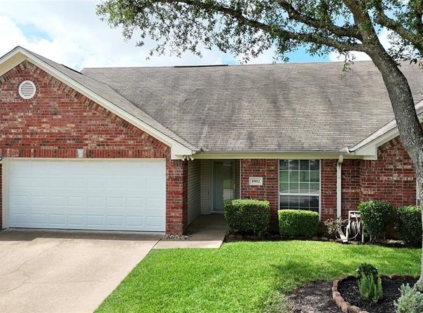5401 Hollytree Drive, Tyler, TX 75703