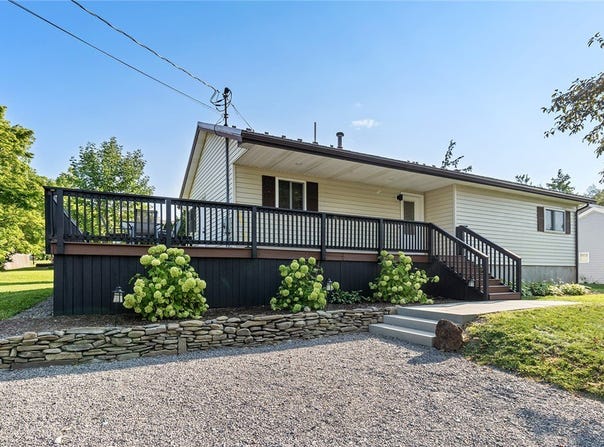 309 Cedar Street, Jerusalem, NY 14478