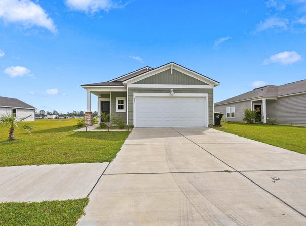 428 Ribbon Rail Way, Loris, SC 29569