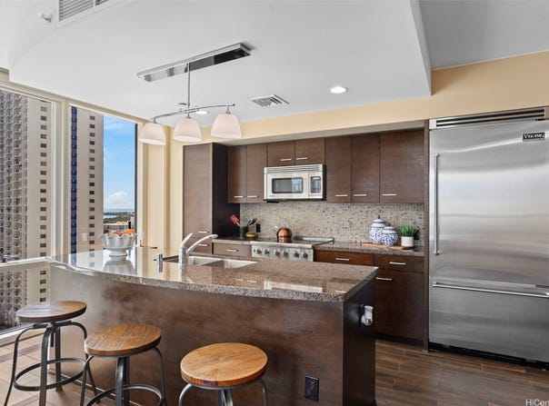 1837 Kalakaua Avenue, Honolulu, HI 96815