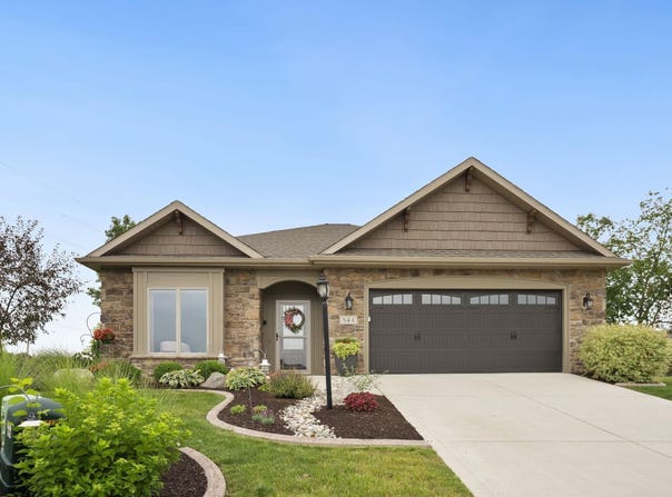 844 Songbird Court, Fort Wayne, IN 46825