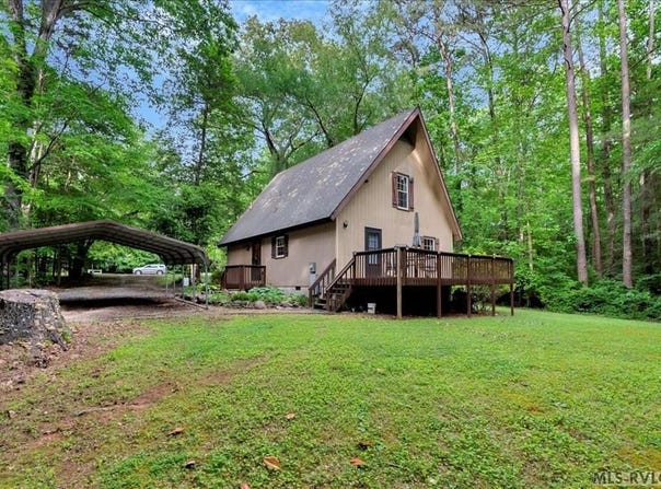 233 Chestnut Drive, Bracey, VA 23919