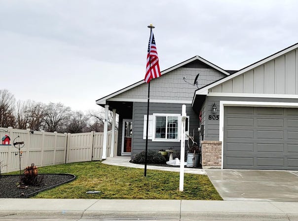 805 N 14th St, Payette, ID 83661