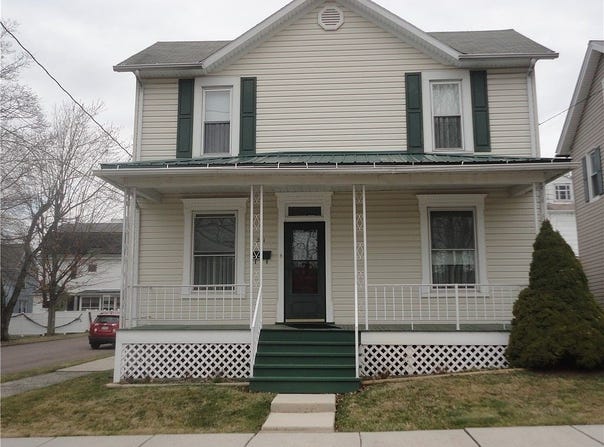 201 Lincoln Ave, Meyersdale Boro, PA 15552