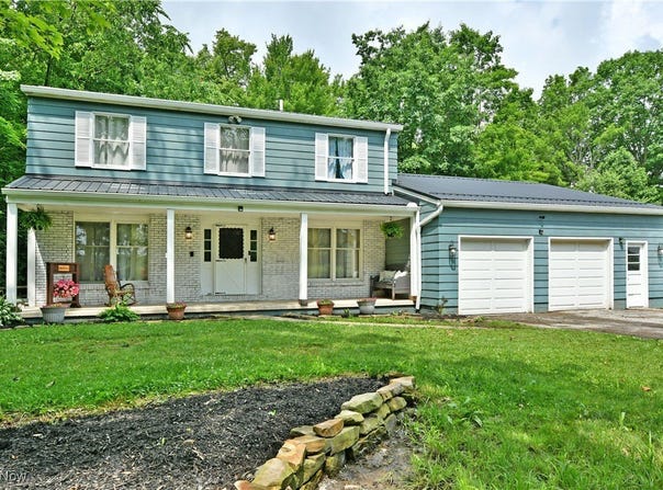 5531 Phillips Rice Road, Cortland, OH 44410