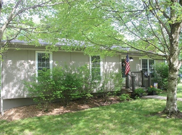100 Elm Street, Windsor, MO 65360
