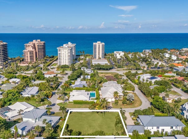 461 Apollo Drive, Juno Beach, FL 33408
