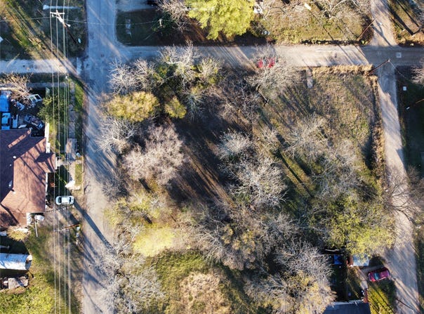 330 E Waco Avenue, Cooper, TX 75432