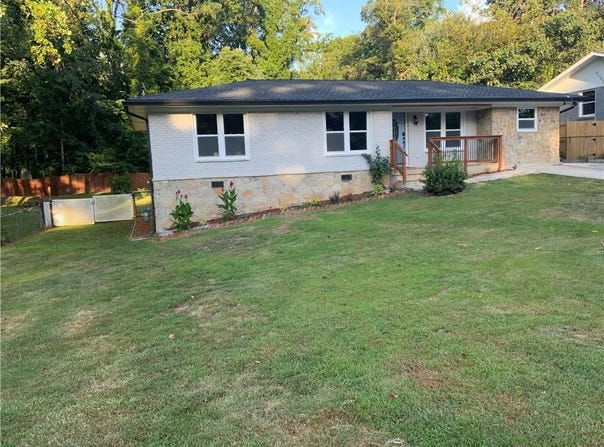 1752 Atherton Drive, Decatur, GA 30035