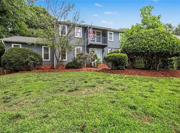 8805 Willowmede Drive, Lewisville, NC 27023