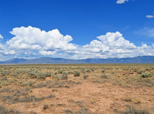 Rio Del Oro unit: 7, Los Lunas, NM 87031