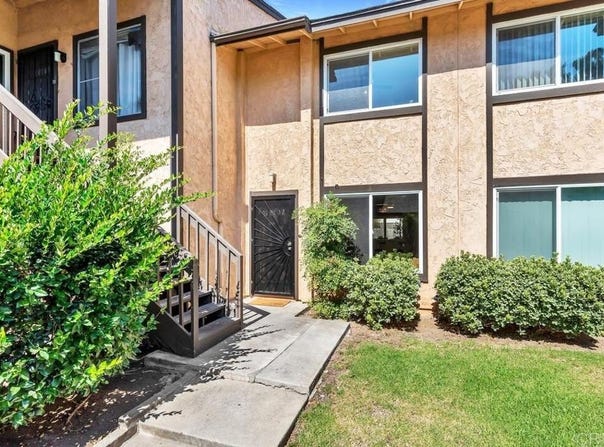 10107 Peaceful Court, Santee, CA 92071