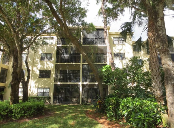 425 30TH AVENUE W, BRADENTON, FL 34205