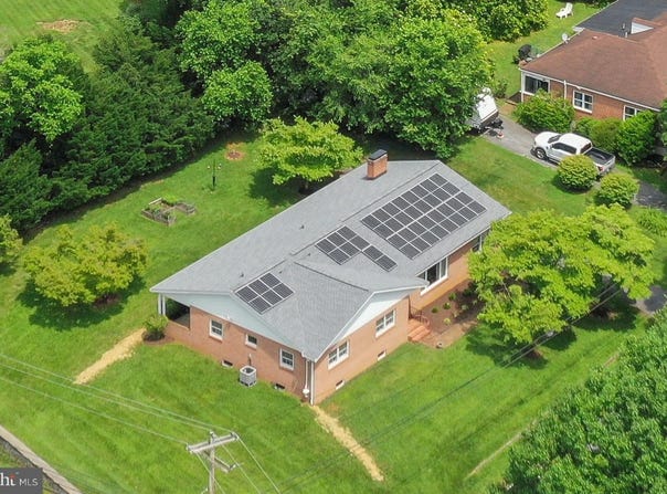 23 FAIRMONT AVENUE, SHEPHERDSTOWN, WV 25443